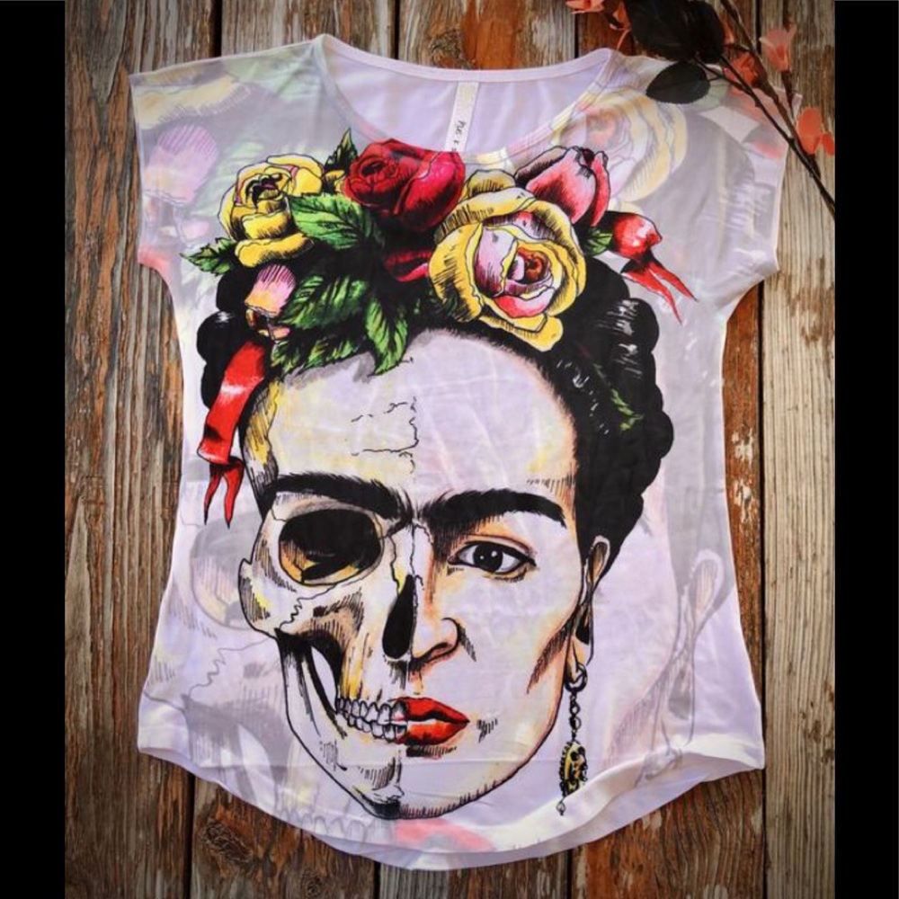 Frida Kahlo Dia de los Muertos Tee